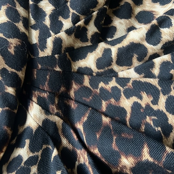 LAFAYETTE NY 148 Wool Animal Print Midi Length Dress Size 8 - Picture 5 of 6